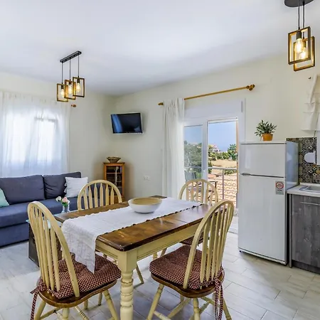 Aloupi Apartment Skopelos Town