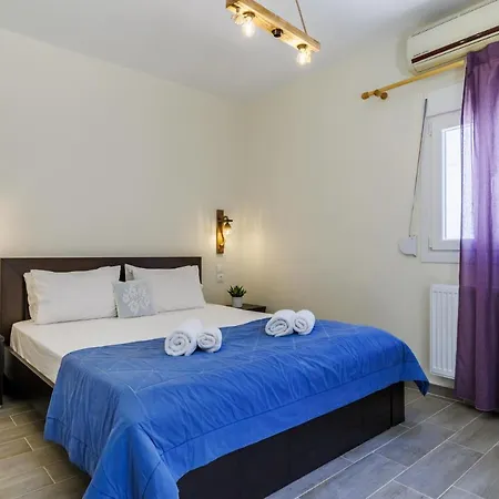 Aloupi * Skopelos Town